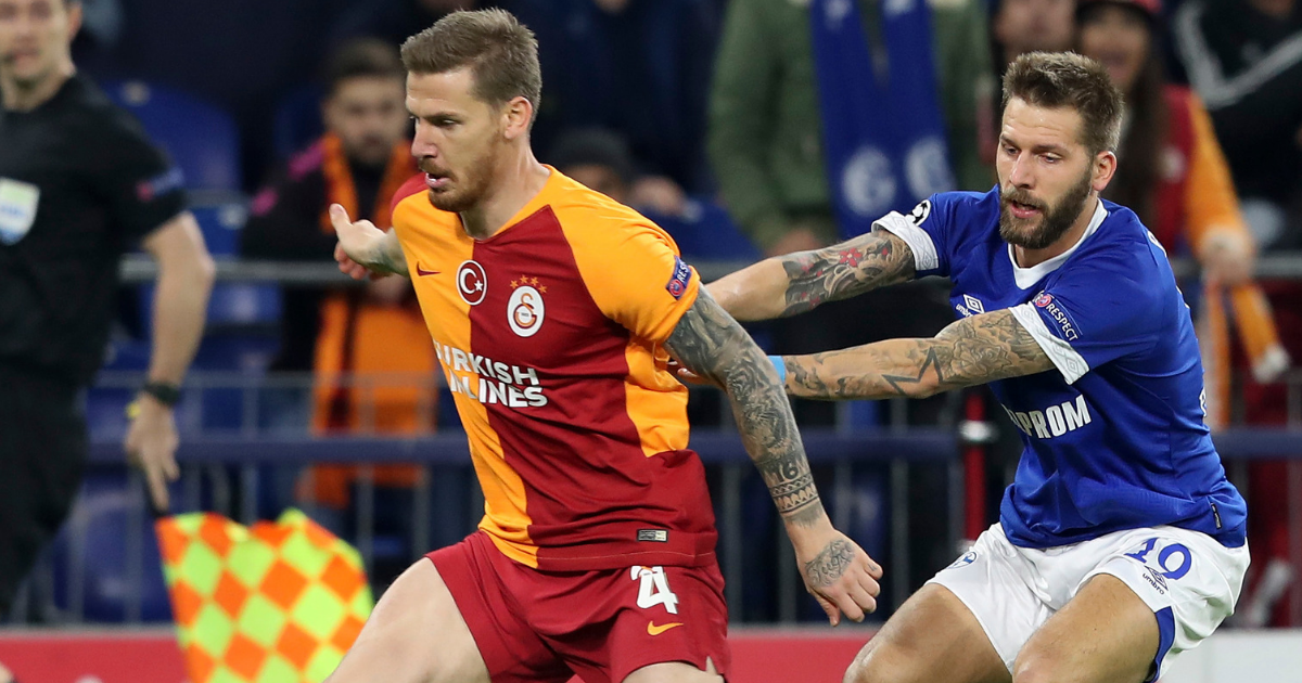 Lažovu godine iz Galatasaraya supruga "sredila" otkaz objavom na Instagramu